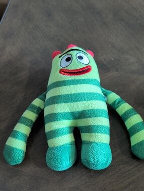 BROBEE 9" PLUSH DOLL, Yo Gabba Gabba, Nanco Stuffed Animal Green
